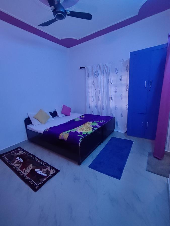 Hobbit House Hostel Rishikesh Exterior photo